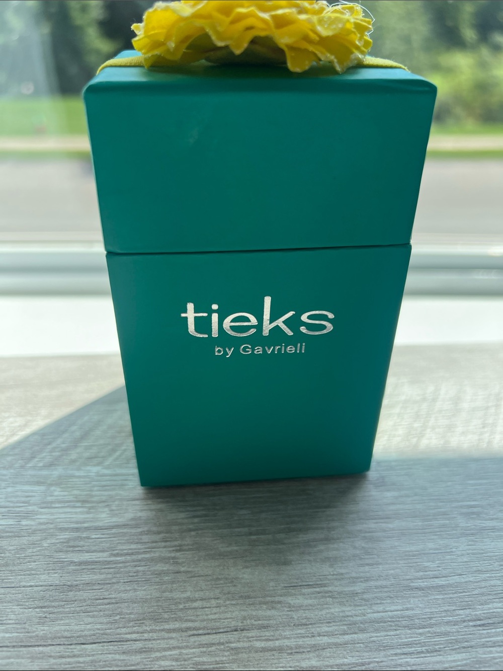 Small Tieks Teal Gift Box with Yellow Bow